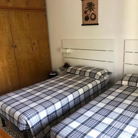 Appartamento Riva Foscolo Διαμέρισμα Γκράντο