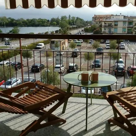 Riva Foscolo *
